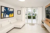 Dream Villa · Direct Beach Access · Pool · 2Br Gated · Dorado, PR - 3-Star