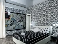 Art in B&B - Balcony