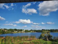 4 bedroom 2 bathroom Lake house - WiFi