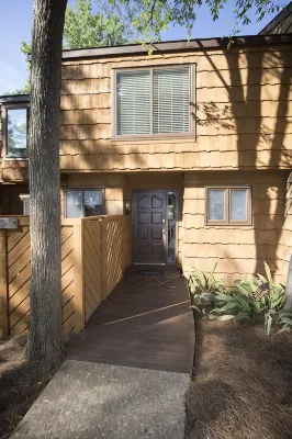 Lakefront Villa in StillWaters – Perfect for Relaxation & Adventure! -  Holiday Villas