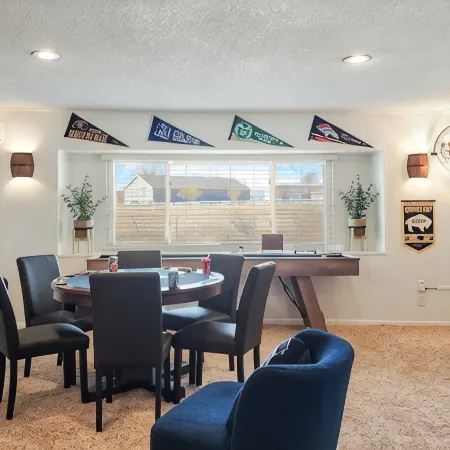 Superb Entertainment Retreat: Colorado Crossroads!