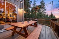Cozy Treehouse with Lake View of Lake Arrowhead - 5 min from Village and Skypark - Alphydda