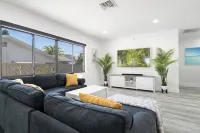 Pool Spa Eden • 12 Min to Beach • Private Fenced Yard • Relaxing Getaway - 4-Star