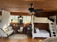 Unique TreeLoft with 360° views of treetops. Near Natchez Trace and Reservoir. - 3-Star