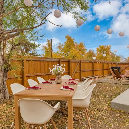 5BD Japanese-Themed w/ Hot Tub, Movie Room & Games