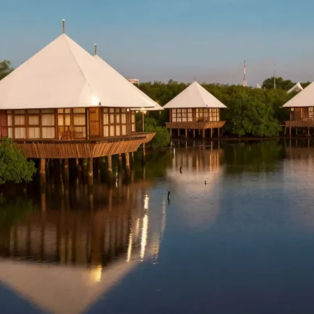 BeeJay Bakau Resort
