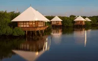 BeeJay Bakau Resort - Wifi