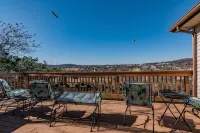 Peace of Heaven overlooking Lake Taney Como and Pointe Royale Golf course - 4-Star