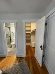Cozy Downtown Home 🏘 - Kitchens