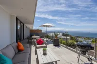 Plett Quarter Hotel - Lion Roars Hotels & Lodges - Ocean View