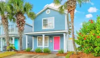 The Fab Flamingo 🦩 2 King Beds 2 Miles to Beach 🏝 - Wifi