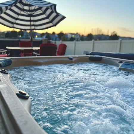 Mountain View house with, Jacuzzi, 5 beds 3.5 bath near Airport
