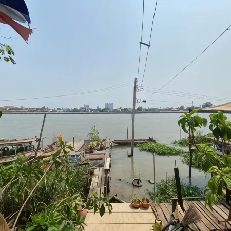 Baan GoLite Ko Kret