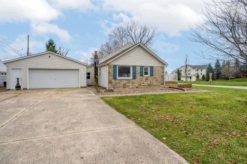Cozy cottage with Lake Erie access -  Privatzimmer