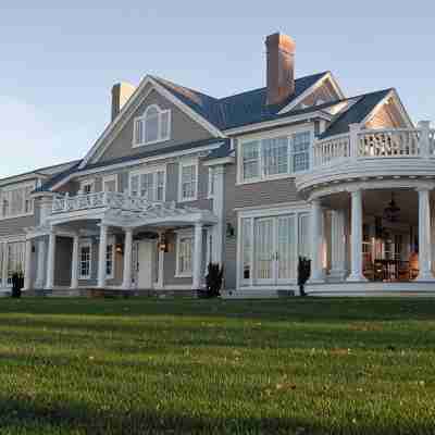 LUXURY BEACHFRONT ESTATE - Private Heated Pool Hotel Exterior