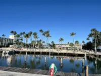 Breezy Palms Resort - Wifi