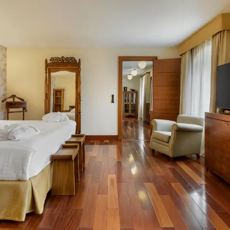 Hotel & SPA Monasterio de Boltana Monumento