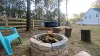 Come, Get Relax & Cozy  @  la Casita by the Pit with SaluSpa Hot Tub - Homestays