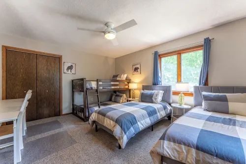 Sandy Point Resort's Incredible Family Retreat - Boutique