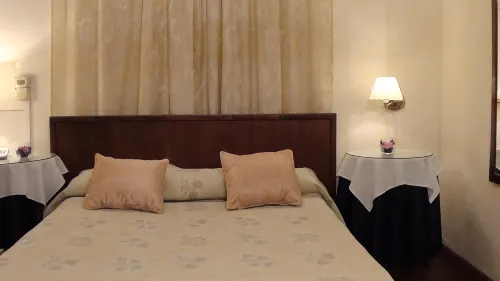 Hotel Uruguay - 2-Star