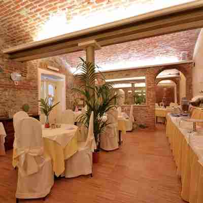 Hotel Due Mondi Dining/Meeting Rooms