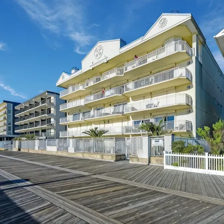 Oceans Pointe 202 - Hello Beautiful - oceanfront 3br condo on 12th & boardwalk