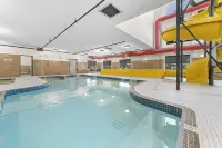 Home Inn and Suites Lloydminster - Pools