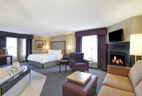 Homewood Suites by Hilton Cambridge-Waterloo, Ontario - parking