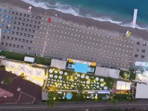 Hotel Caparena