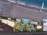 โรงแรมกาปาเรนา โรงแรมใกล้หาด Spisone Beach