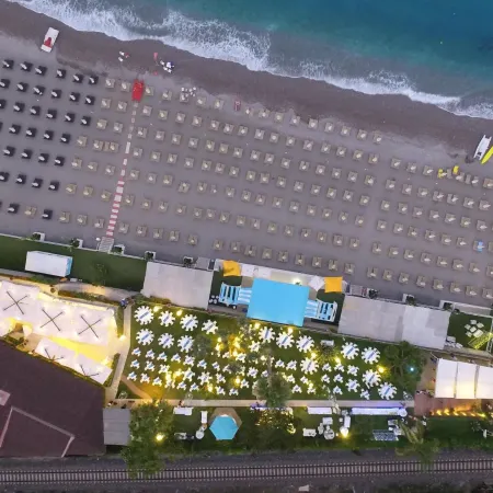 Hotel Caparena