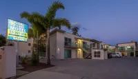 Pacific Coast Motel Các khách sạn gần Harley Park
