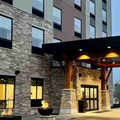 Hampton Inn by Hilton Verona at Turning Stone Hotel Exterior