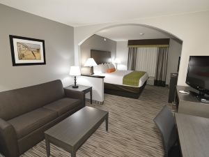 Best Western Plus Liberal Hotel  Suites