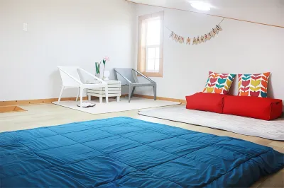 Jeju Manon Rental and Guest House Отели рядом с достопримечательностью «Gwakji Beach»