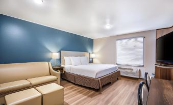 WoodSpring Suites Elgin - Chicago