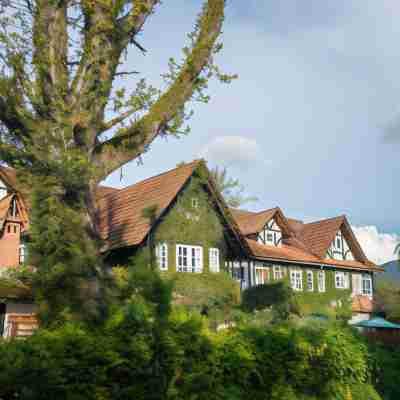 巴拉假日木屋 Hotel Exterior