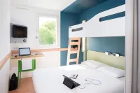 Hôtel ibis budget Rennes Route de Saint Malo Hôtels à : La Mézière