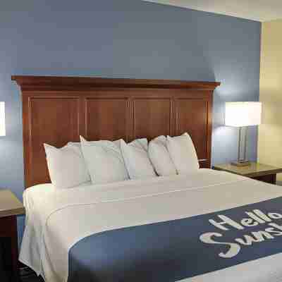 Days Inn by Wyndham Batavia Ohio Rooms