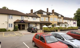 Premier Inn Bagshot