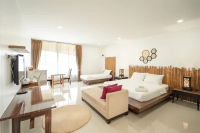 The Loft Panwa Resort Hotel in zona Ao Makham Minimart