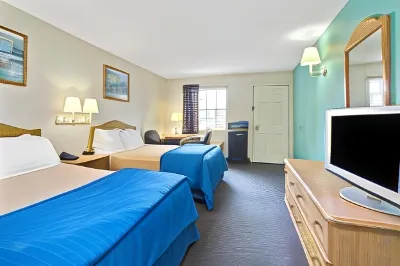 Travelodge Suites by Wyndham MacClenny/I-10