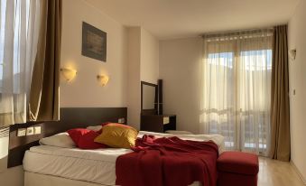Banderitsa Apartment in Bansko with Queen Size Bed and Kitchen