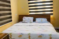 Flenjo Zone Bar and Apartments Hotels near Fajuyi Memorial Park
