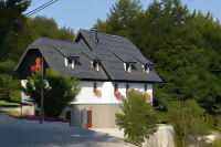 Guest House Plitvice Villa Verde Hotels in Plitvicki Ljeskovac