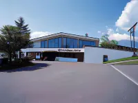 阿爾卑斯布里克飯店 Mt Myoko附近的飯店