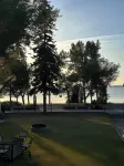 Beach Front Resort Hotels in Sylvan Lake