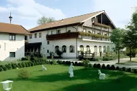 Gasthof-Hotel Höhensteiger Hotels near THE EVENT HOUSE - Kurhaus Bad Aibling