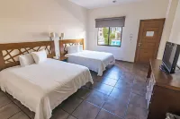 Hotel Tres Soles Hotels near Playa Miramar