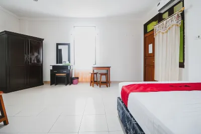 RedDoorz @ Malalayang Manado Hotel di Malalayang
